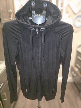 Mondetta Black Hoodie with Blue Trim